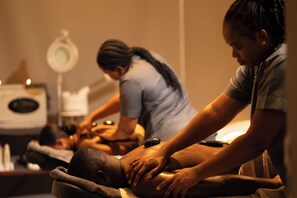 Body treatments, facials, 2 treatment rooms