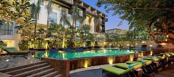 Mercure Bali Legian