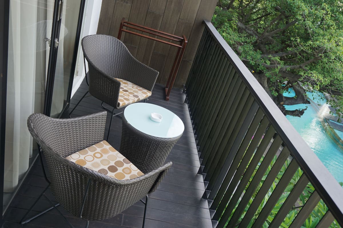 Deluxe-værelse - 1 dobbeltseng - balkon - udsigt til pool | Udsigt fra værelset