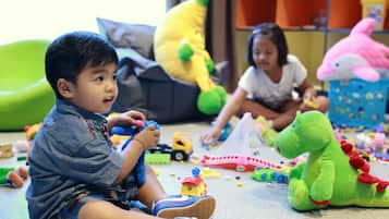 Área de juegos infantiles techada