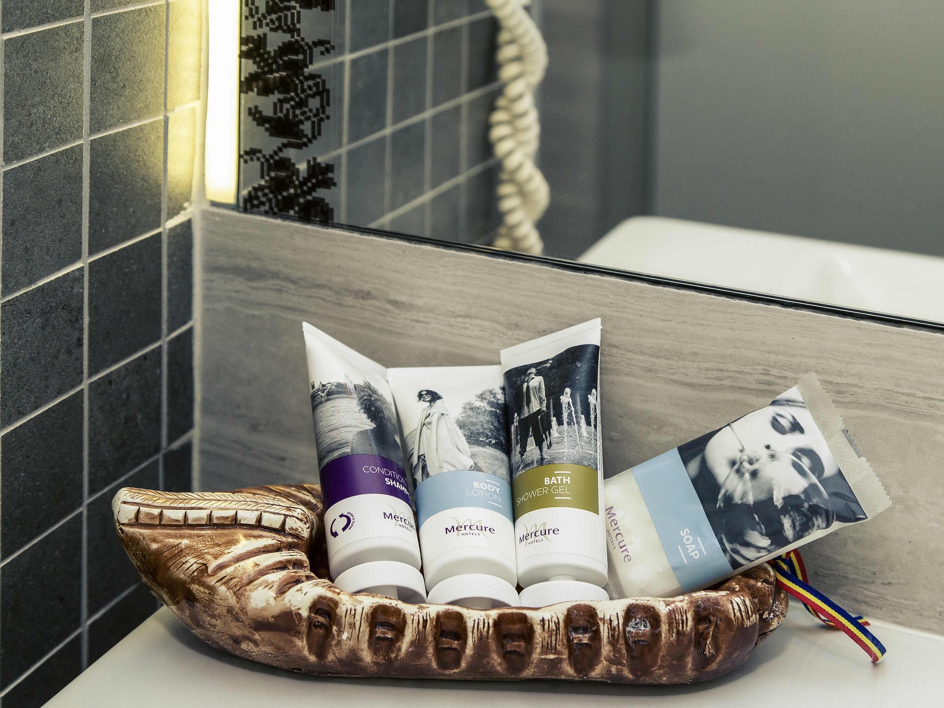 Down comforters, minibar, in-room safe, desk