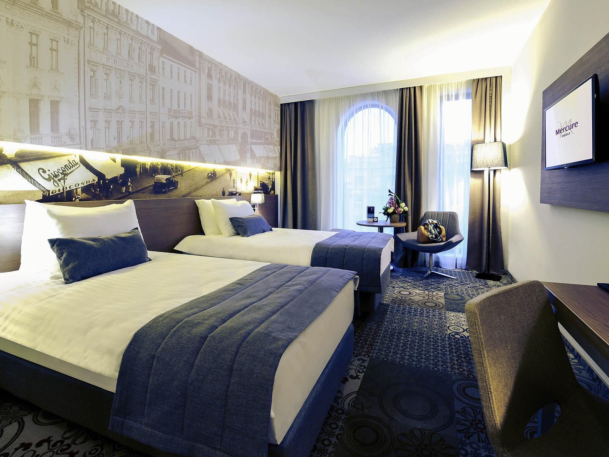 Down duvets, minibar, in-room safe, desk