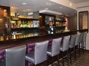 Bar (on property) - President Hotel & Conference Venue (Bloemfontein)