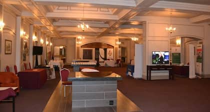 President Hotel & Conference Venue