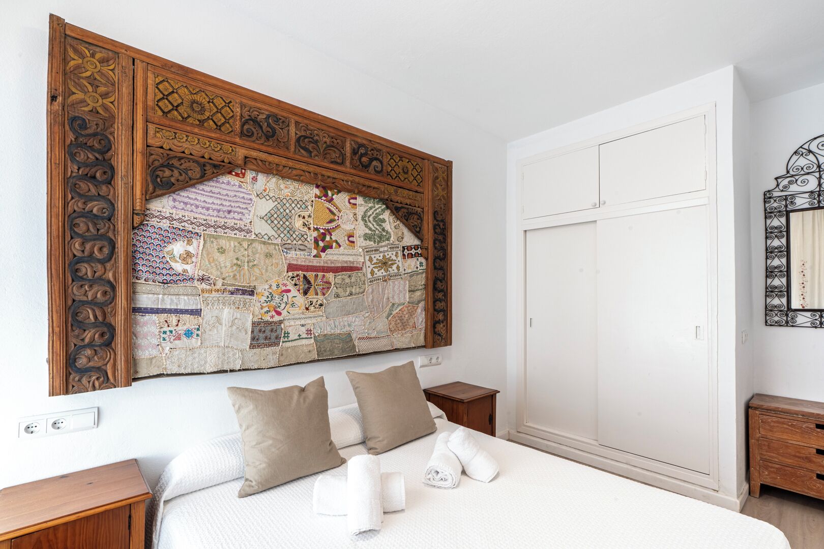 basic apartment, 2 bedrooms | premium bedding, down duvets, memory-foam beds, in-room safe