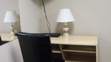 Habitación familiar, 2 camas Queen size | Servicios de la habitación