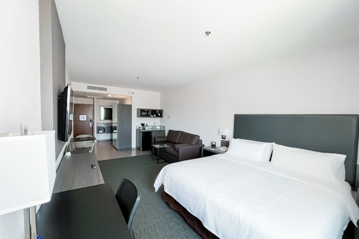 Suite, 1 très grand lit