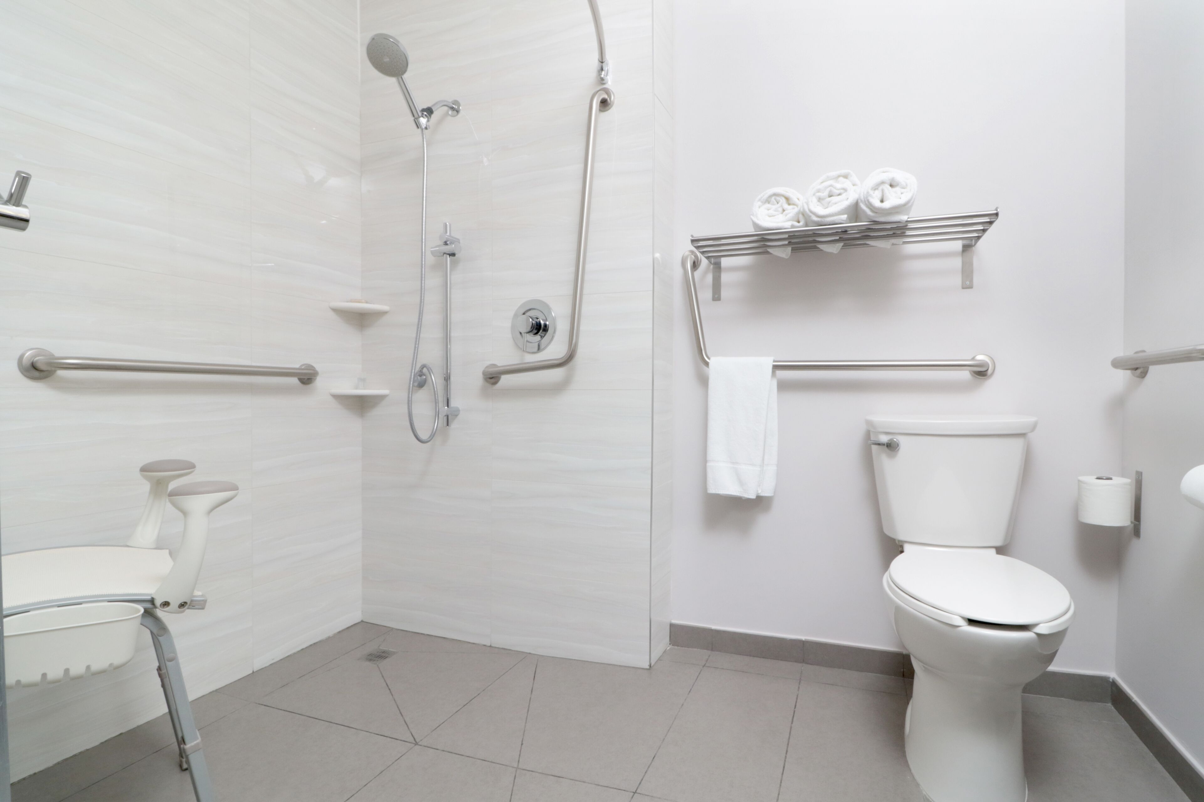 standard room, 2 queen beds, accessible | bathroom | shower, free toiletries, hair dryer, towels
