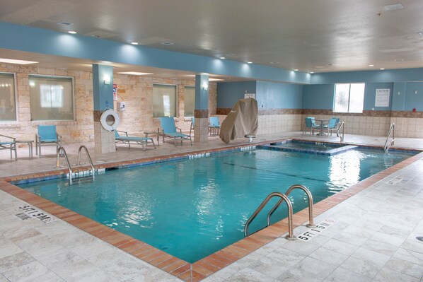 Indoor pool - Holiday Inn Express & Suites Temple - Medical Center Area by IHG (Temple)