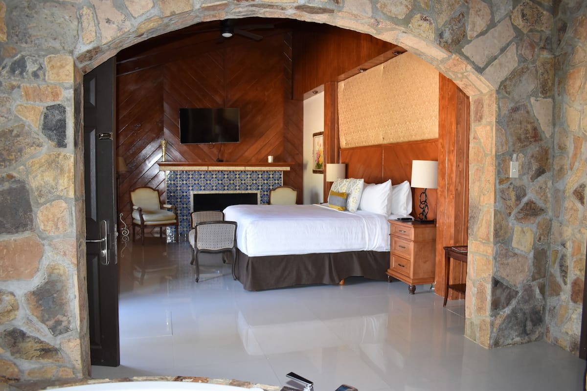 2 camere, copriletto in piuma, con stile personalizzato