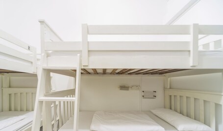 BEAT. Arts Hostel Chinatown - Image 42