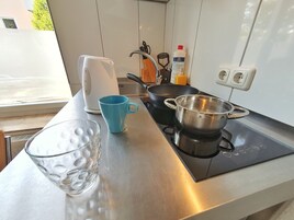 Appartamento, 1 camera da letto, angolo cottura | Angolo cottura privato | Frigorifero, bollitore elettrico