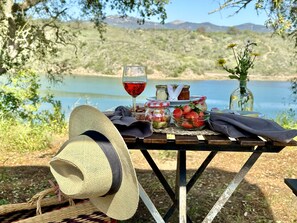 Grill-/Picknickplatz