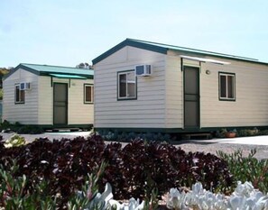 Exterior - West City Motel (Ardeer)