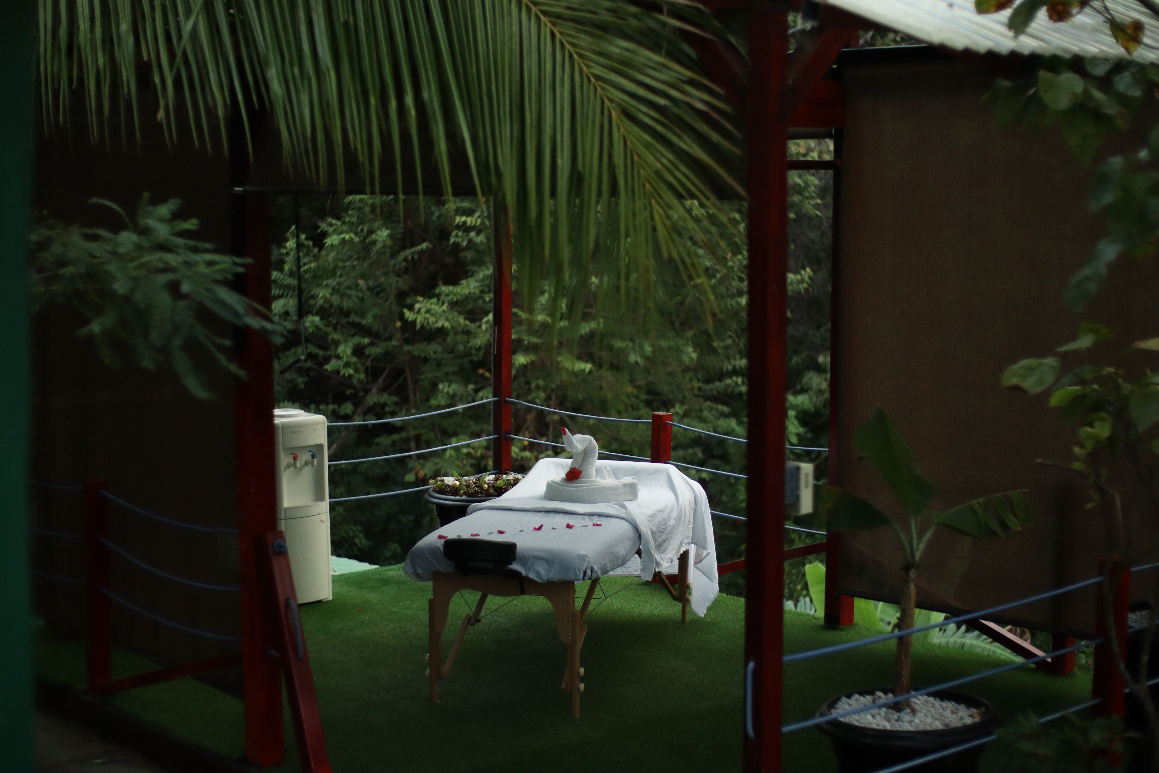 deep-tissue massages, swedish massages, massages