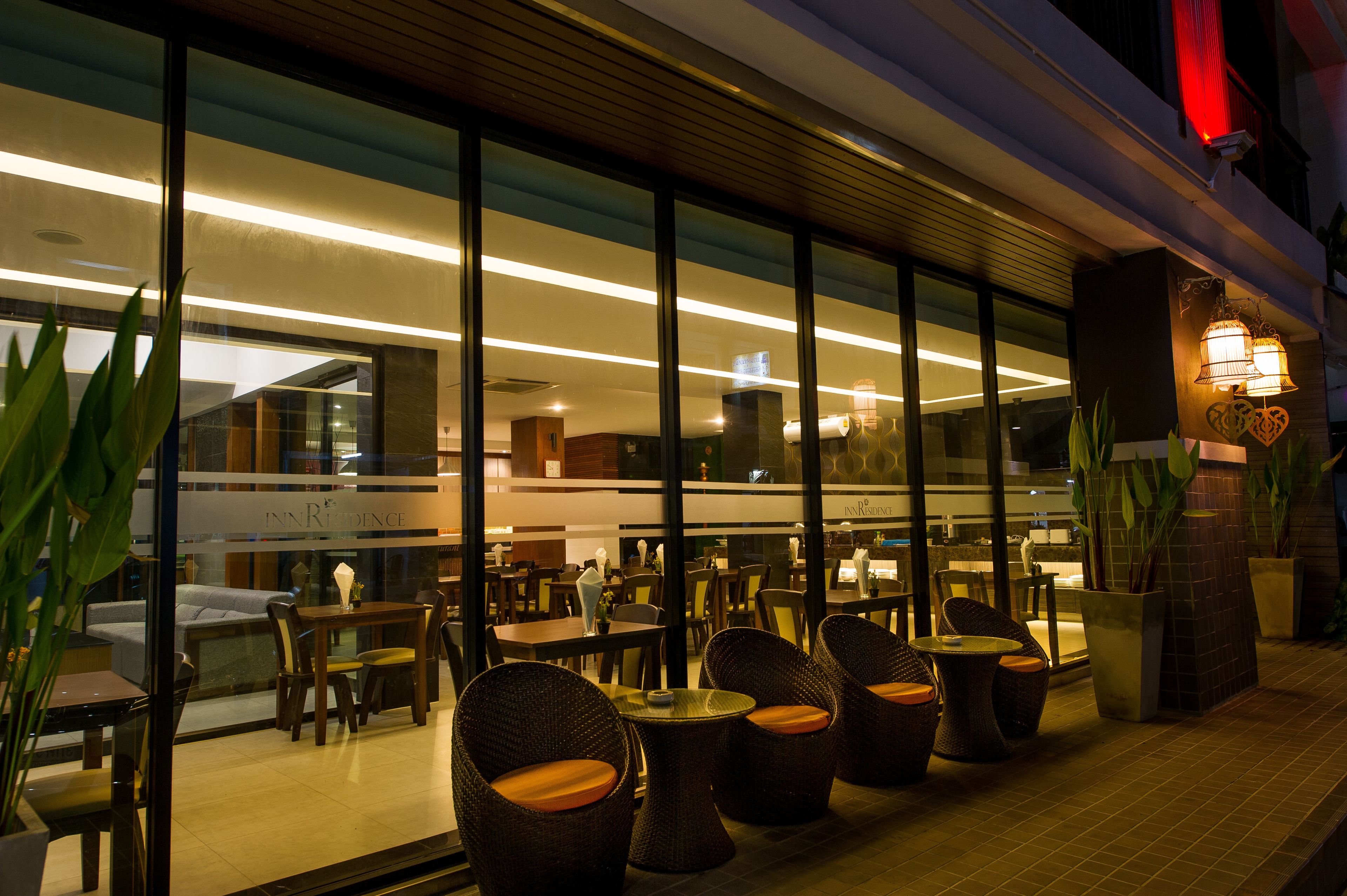 Fassade der Unterkunft – Abend/Nacht