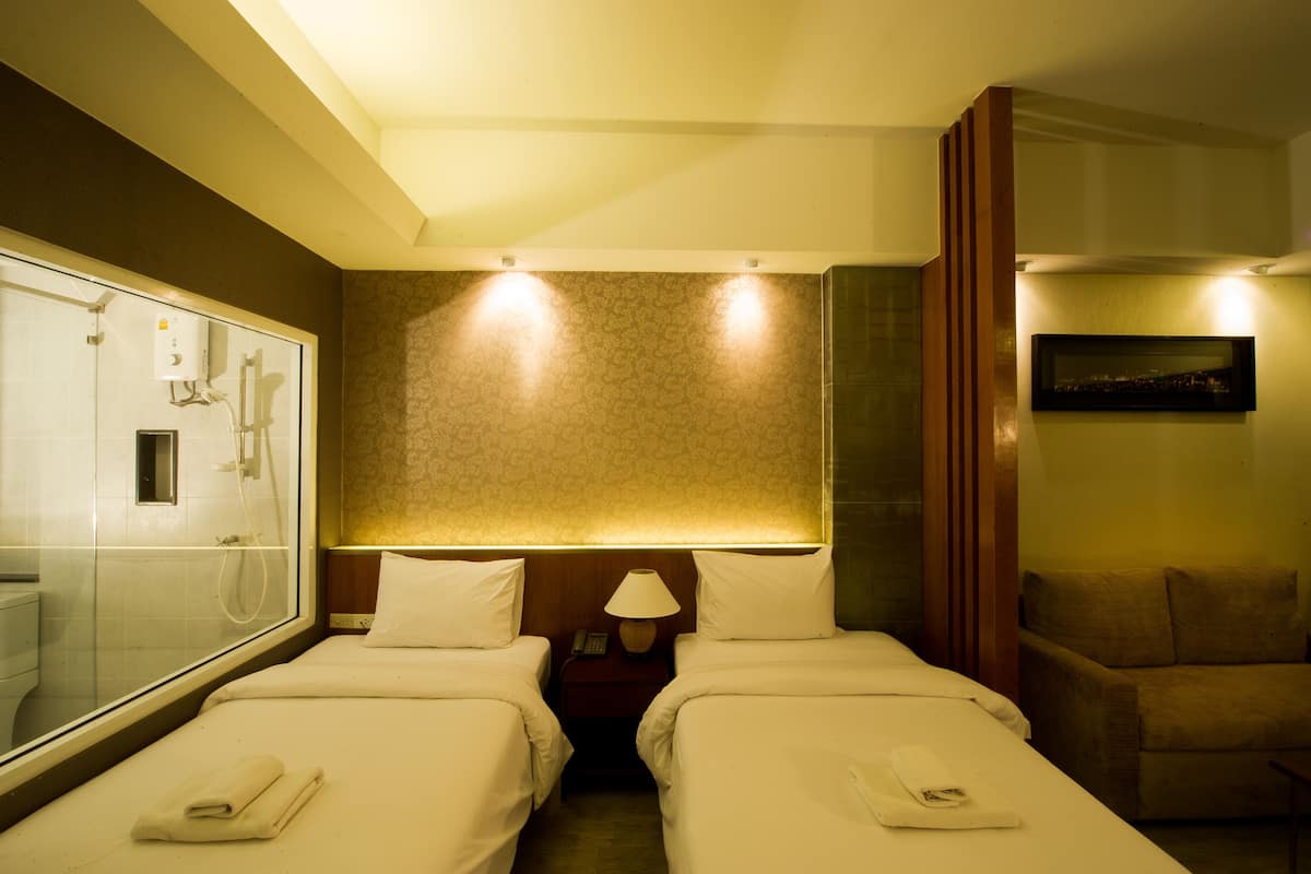 Minibar, in-room safe, desk, blackout drapes