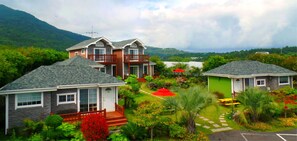 Property entrance - Jeju Jubilee Pension (Seogwipo)