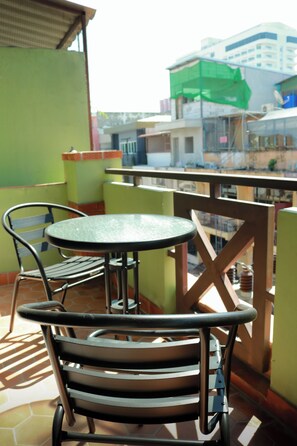 Superior Plus | Terrace/patio - Max Residence (Pattaya)