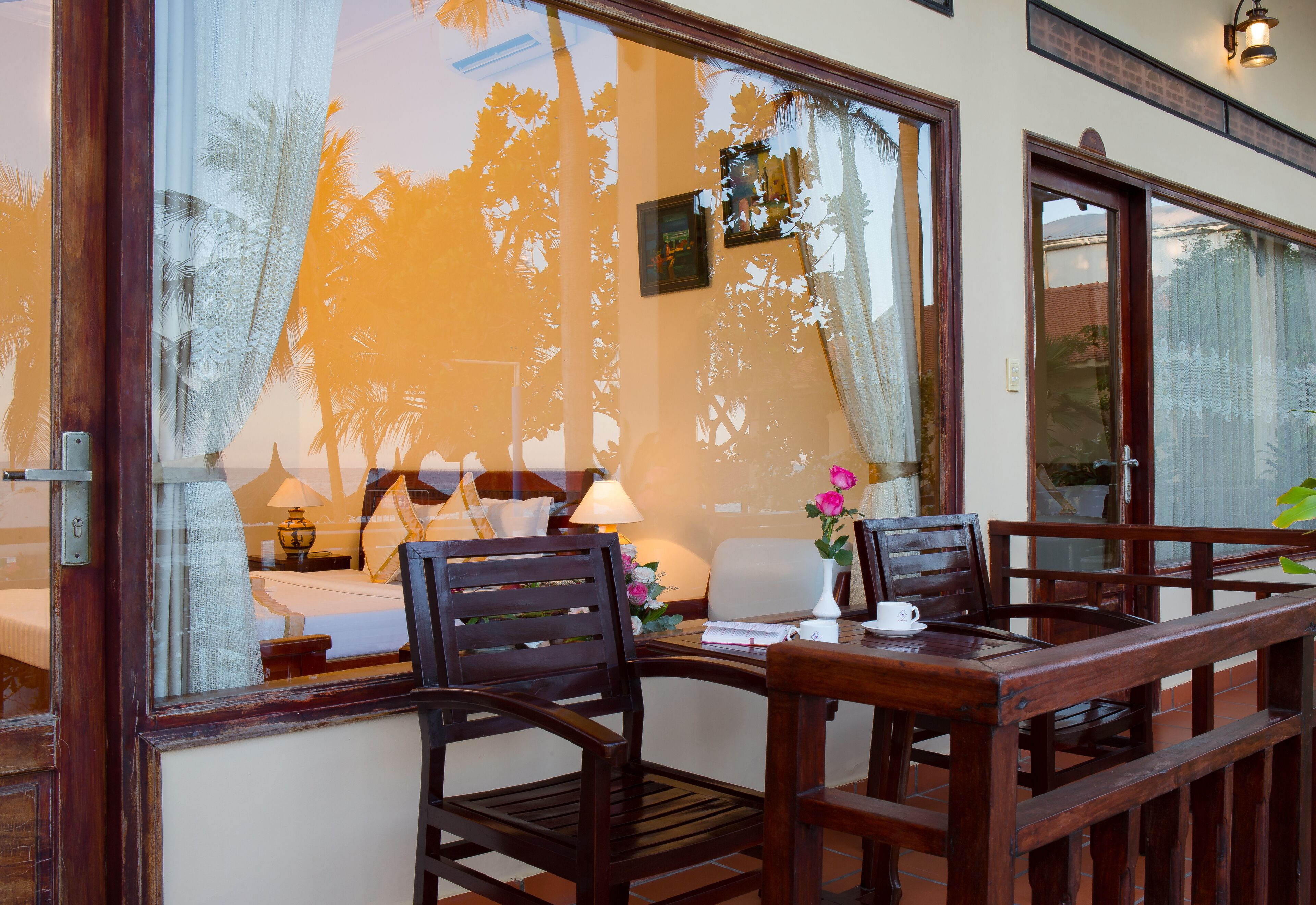 deluxe room, beachfront | balcony