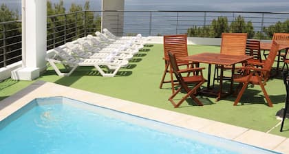 Bayinn Hotel