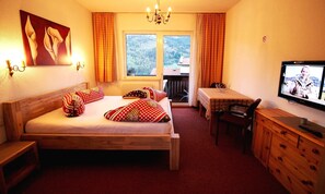 Apartment (2-3)