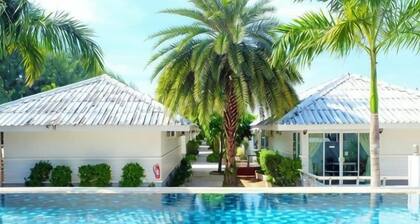 Laemsing Natural Beach Resort