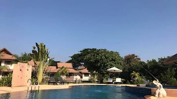 Outdoor pool, pool umbrellas