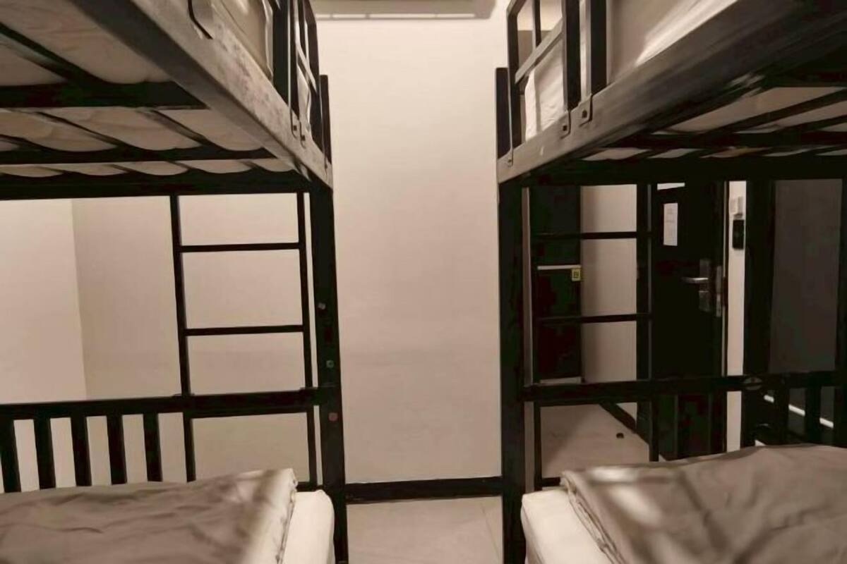 In-room safe, free WiFi