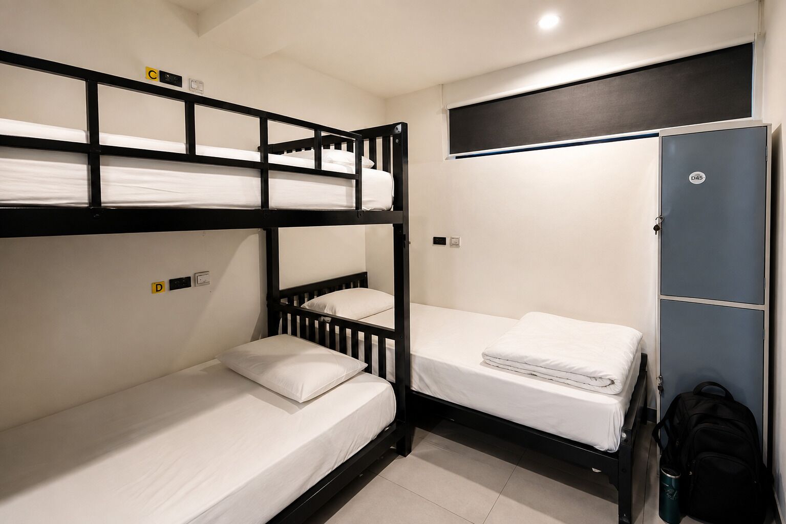 Mixed Dormitory 5 Person | ตู้นิรภัยในห้องพัก, Wi-Fi ฟรี, ผ้าปูที่นอน