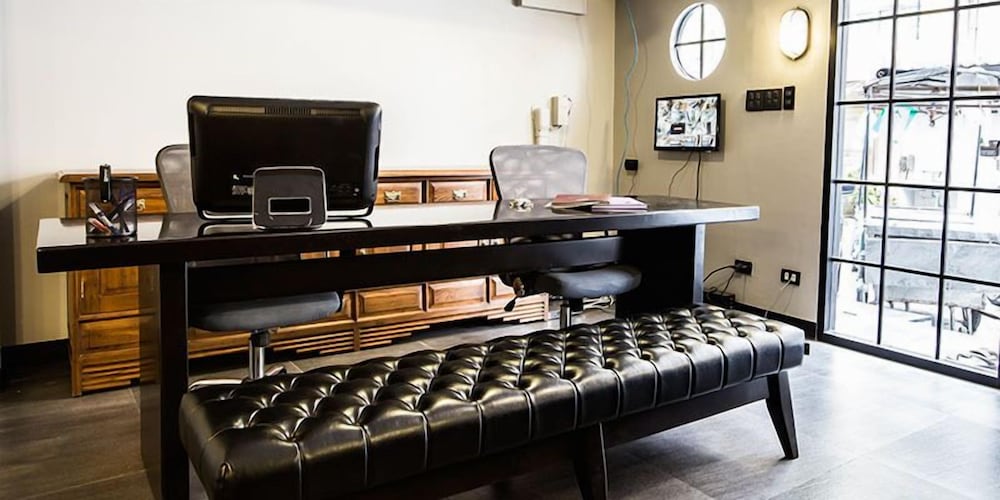 The Blocks Hostel Sukhumvit 10 by null