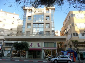 Appartement, 1 chambre, balcon (Ben Yehuda 68 / Frishman tower) | Façade de l’hébergement