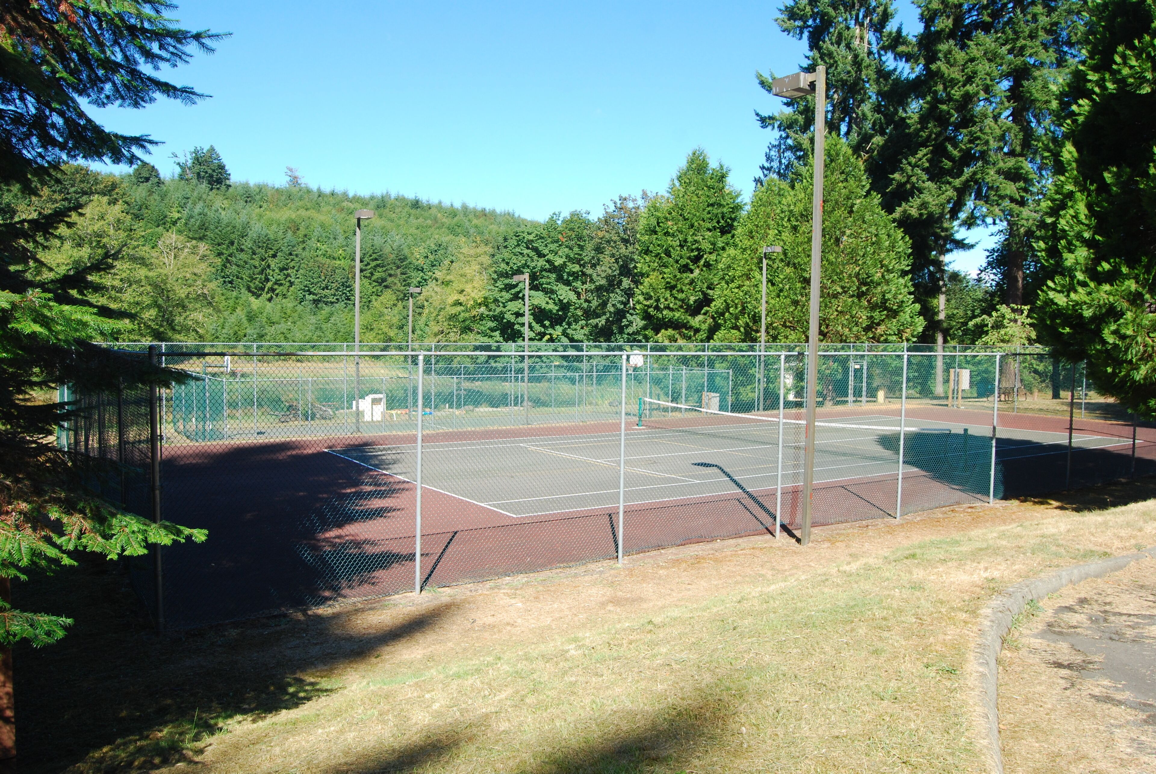 Lapangan tenis