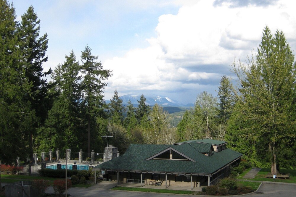 Tall Chief RV & Camping Resort