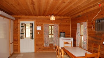 Cabin, Multiple Beds, Non Smoking, Kitchen (Screened in porch) | 1 bedroom
