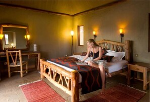 Junior Suite | In-room safe, desk, free rollaway beds, free WiFi - Severin Safari Camp (Tsavo)