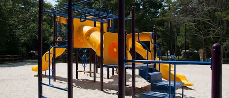 Children's play area - outdoor