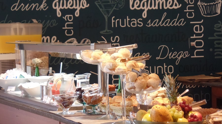 San Diego Express Barro Preto