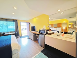 1 bedroom, hypo-allergenic bedding, pillow-top beds, free WiFi