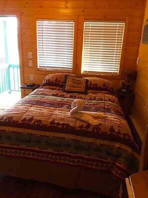 Cottage, Multiple Beds, Non Smoking, Kitchenette (Linens Included, No Pets Permitted) | Free WiFi