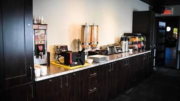 Café da manhã continental grátis todos os dias