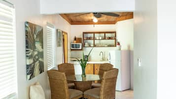 Superior Deluxe 2 Bedroom Suite (Briland)