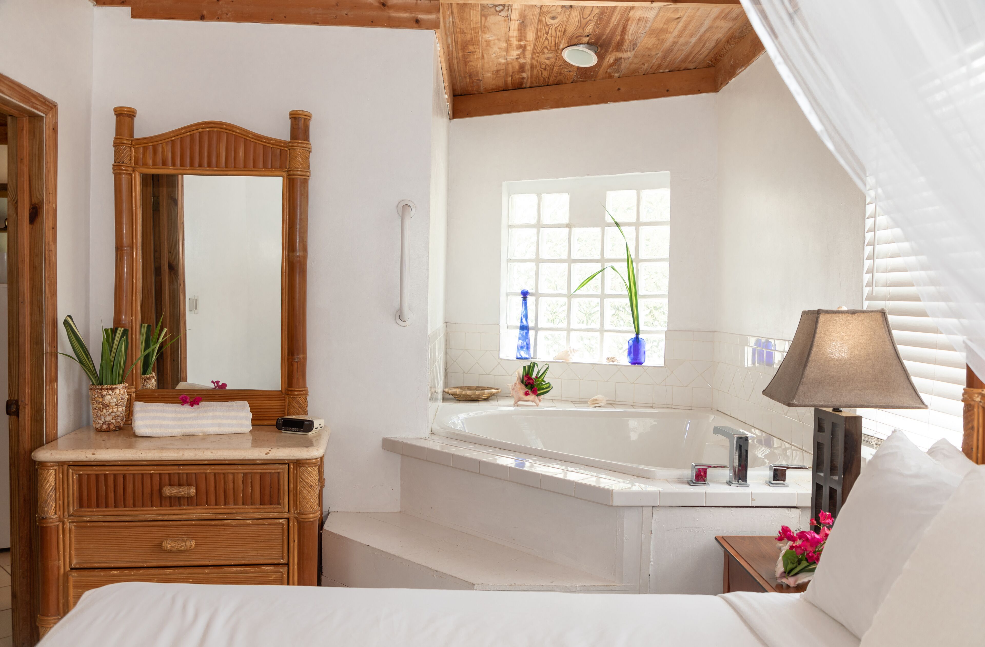 superior deluxe 2 bedroom suite (briland) | premium bedding, down duvets, individually furnished, iron/ironing board