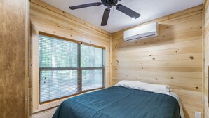 Cabin, Non Smoking, Kitchen (Linens Not Provided, No Pets )