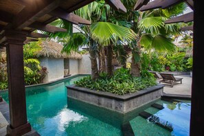Presidential Beachfront Villa | Private pool - Te Manava Luxury Villas (Rarotonga)