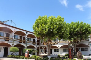 Interior - State Inn (Chihuahua)