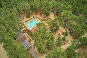 منظر من الجو على ارتفاع عالٍ