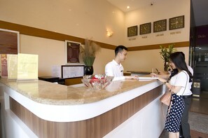 Reception - City Bay Hotel (Ha Long)