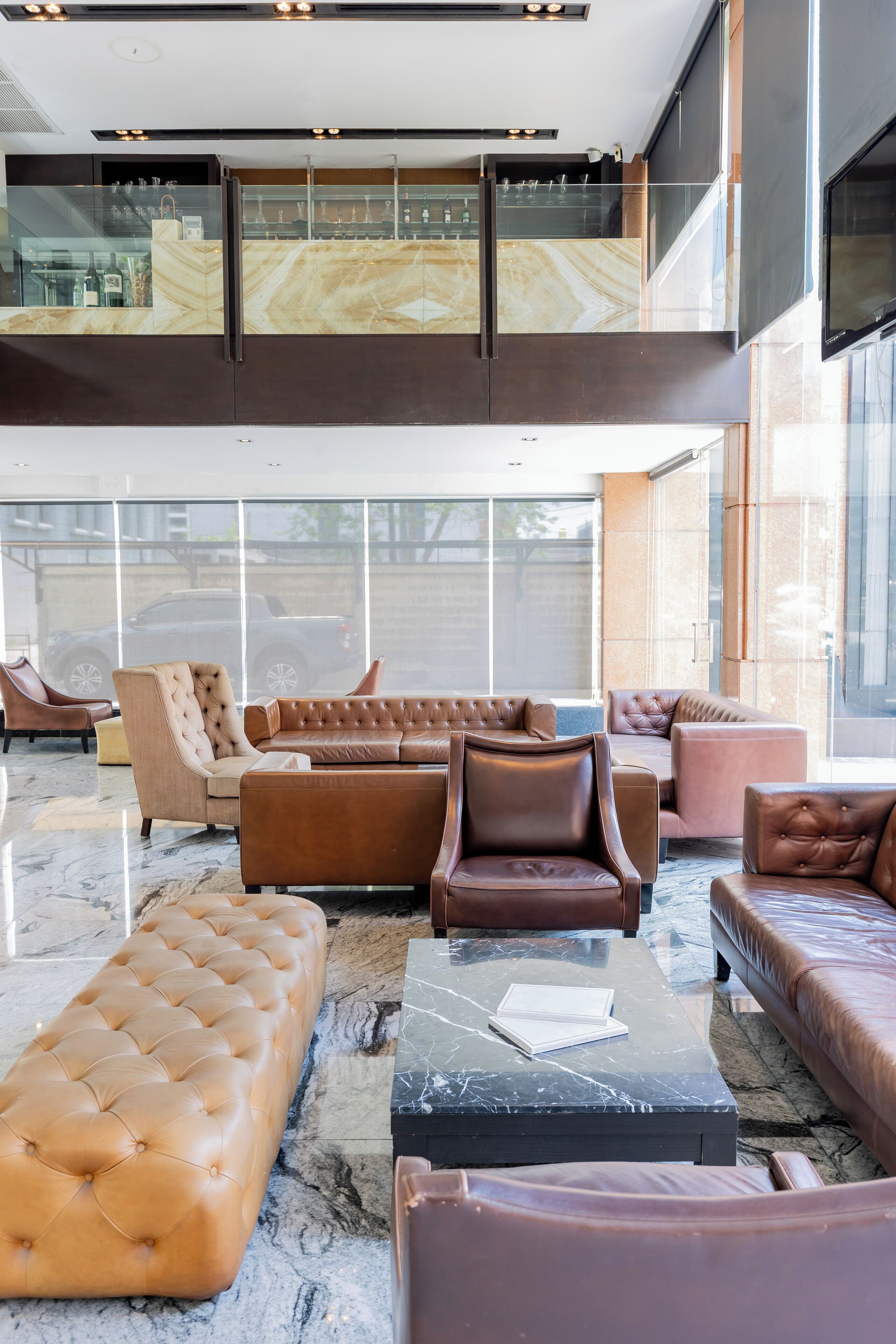 ฝ่ายต้อนรับ