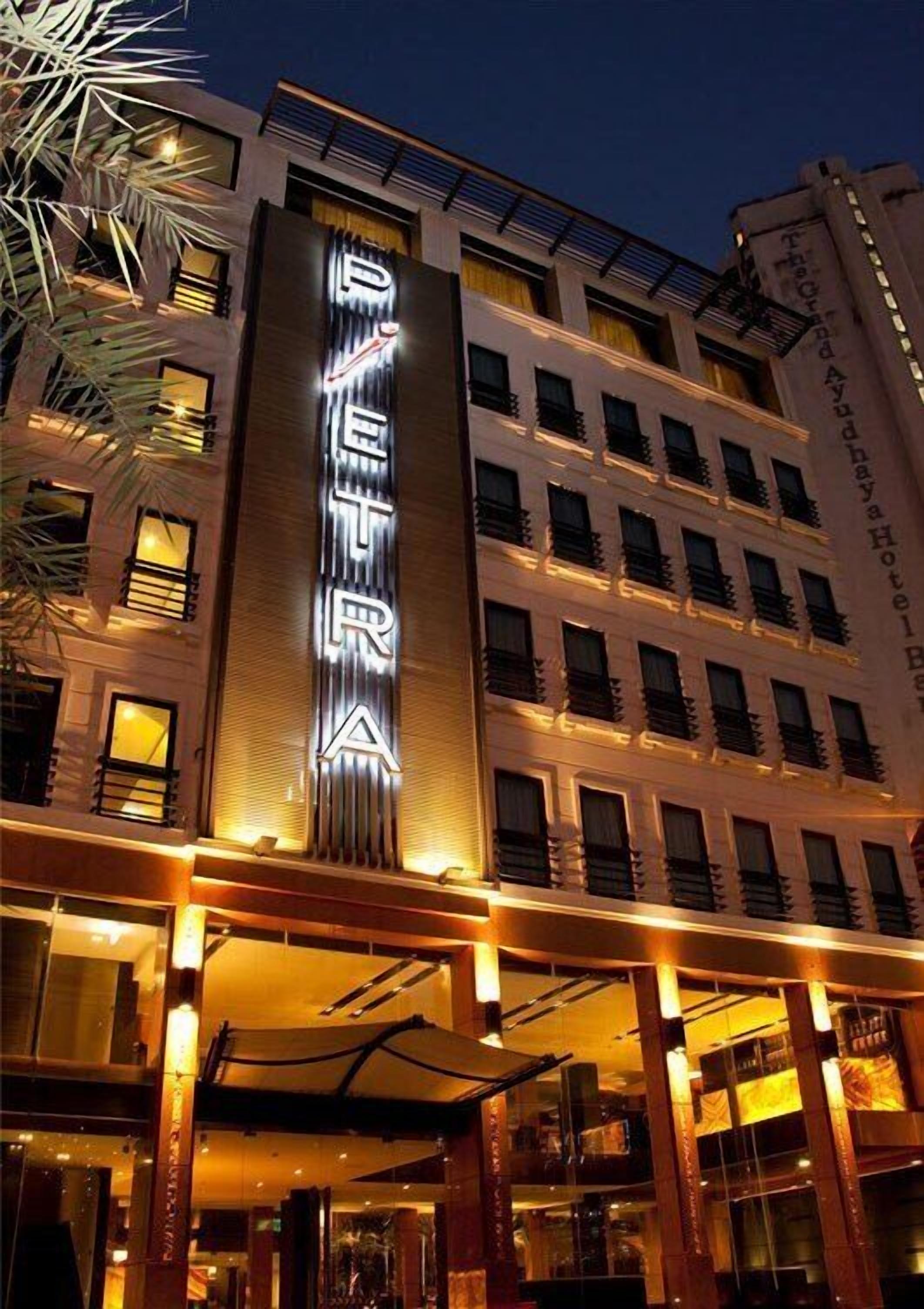 Sukhothai Hotel and Residence